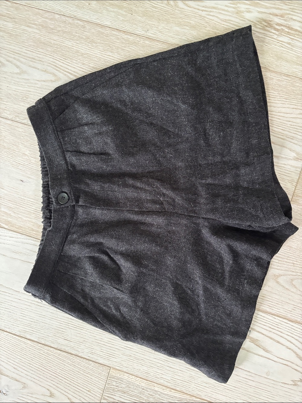 Girls size 13-14 dress short.